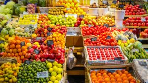 feira de legumes e frutas baratas